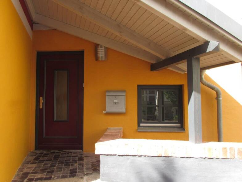 Wohnung zur Miete 590 € 3,5 Zimmer 100 m² EG frei ab sofort Markt Neustrelitz Neustrelitz 17235
