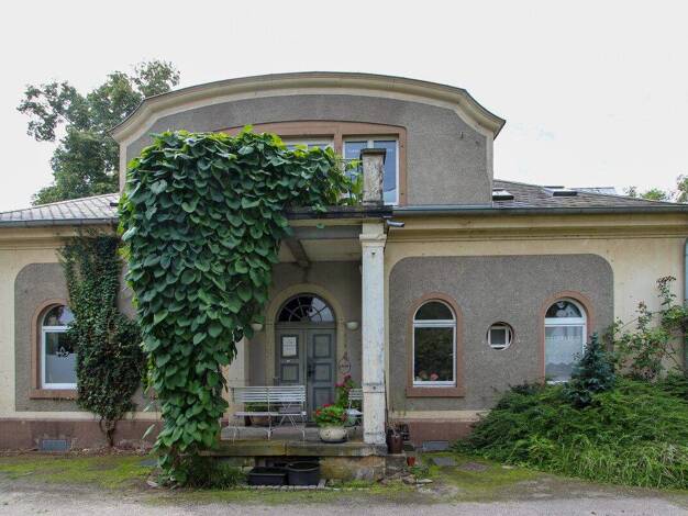 Gewerbeobjekt zum Kauf als Kapitalanlage geeignet 730.000 € 497 m² 5.373 m² Grundstück Radebeul 01445