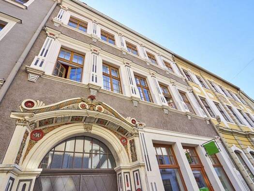 Stadthaus zum Kauf 8 Zimmer 330 m² 560 m² Grundstück Trostberg 83308