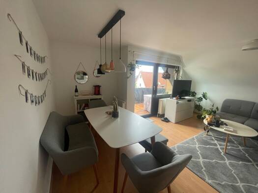 Wohnung zum Kauf 274.500 € 3 Zimmer 70 m² Dachgeschoss, 3. Geschoss Rommelshausen Kernen im Remstal 71394