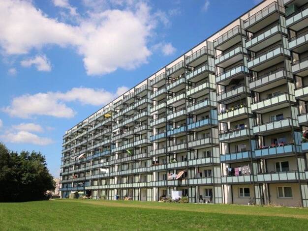 Wohnung zur Miete 537 € 2 Zimmer 44,7 m² 4. Geschoss frei ab 01.04.2027 Amrumring 6 Suchsdorf Kiel 24107