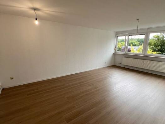 Wohnung zur Miete 965 € 2 Zimmer 74 m² Geschoss 3/7 frei ab sofort Herriedener Straße 1 Neuröthenbach Nürnberg 90449