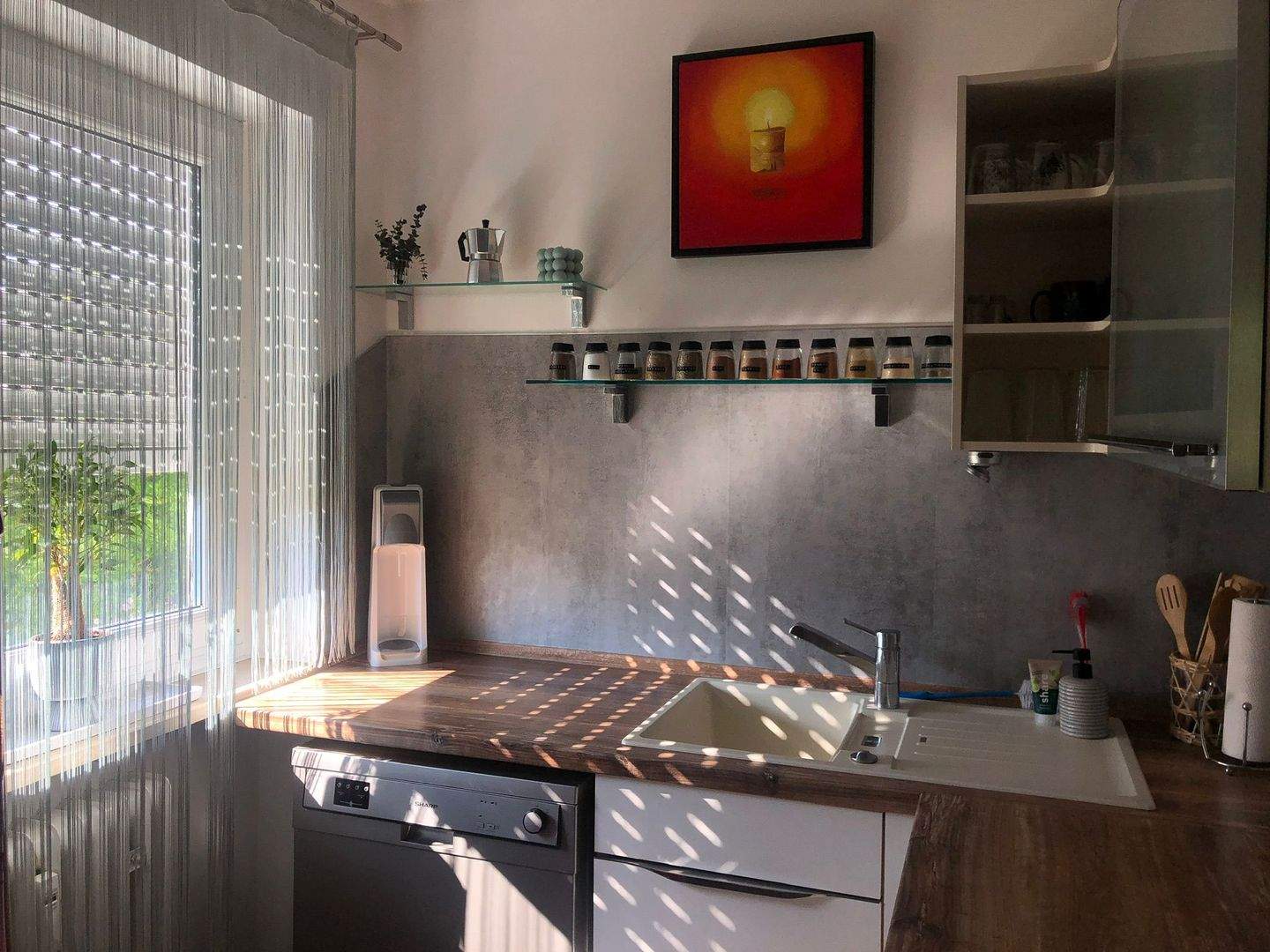 freundliche 2-Zi. EG-Whg. mit Terrasse/Garten + Carport für max. 1 Person – Luisenstraße 8, 93309 Kelheim – Vorschaubild 14