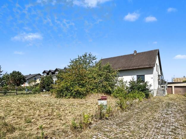 Einfamilienhaus zum Kauf 390.000 € 7 Zimmer 128,5 m² 1.190 m² Grundstück Bergham Nittenau 93149