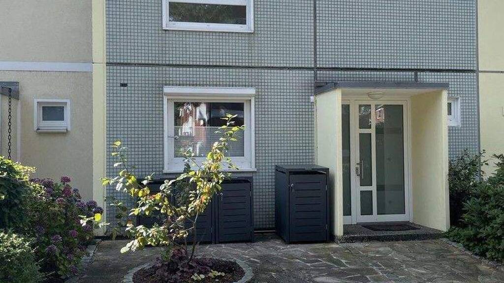 Reihenmittelhaus zum Kauf provisionsfrei 398.000 € 4 Zimmer 90 m² 177 m² Grundstück Reinbek 21465