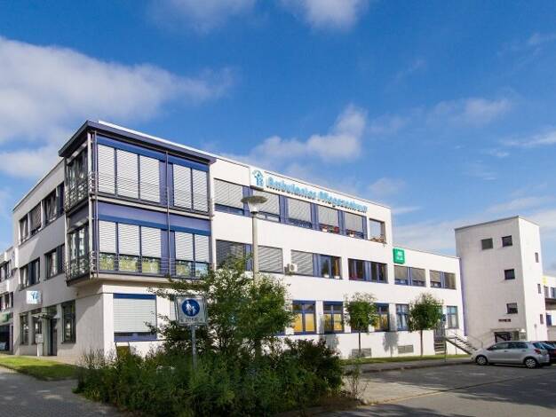 Lagerhalle zur Miete provisionsfrei 2.852 m² Lagerfläche teilbar ab 356 m² Gorbitz-Süd Dresden 01169