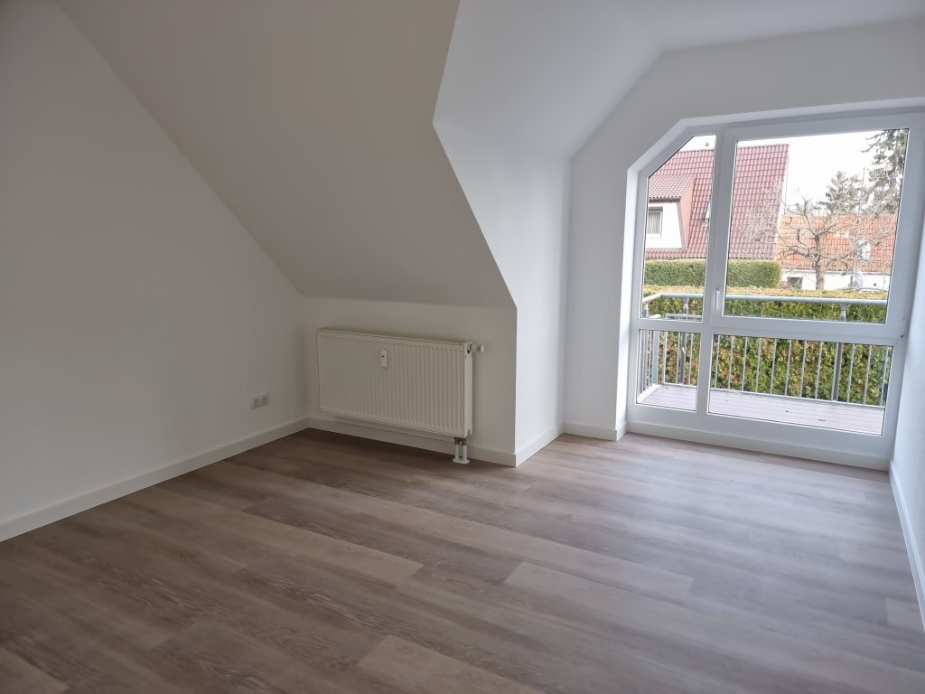 Wohnung zur Miete 360 € 1,5 Zimmer 43,9 m²<br/>Wohnfläche ab sofort<br/>Verfügbarkeit Kolkwitzer Str. 32 Papitz Kolkwitz, NL 03099