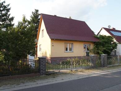 Einfamilienhaus zum Kauf 250.000 € 5 Zimmer 120 m² 2.343 m² Grundstück Bralitz Bad Freienwalde 16259
