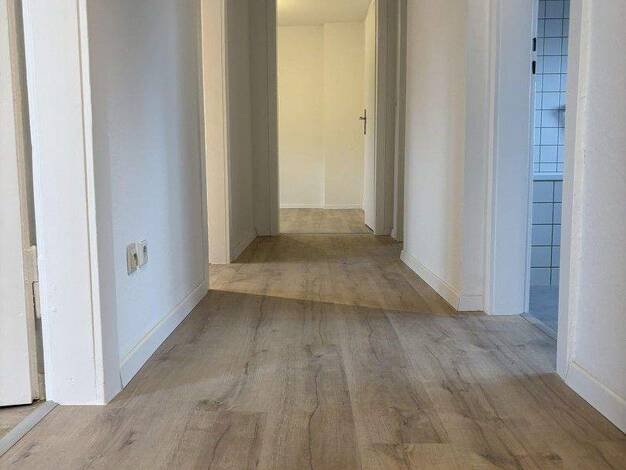 Wohnung zur Miete 680 € 3 Zimmer 65 m² 3. Geschoss Nordstadt Pforzheim 75177