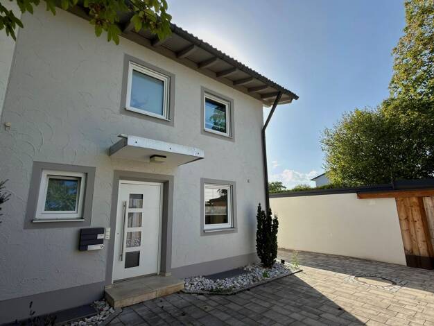 Doppelhaushälfte zum Kauf 699.000 € 5 Zimmer 127 m² 570 m² Grundstück Freilassing Freilassing 83395