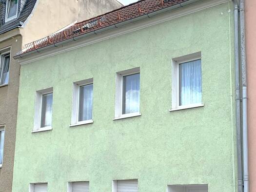 Reihenmittelhaus zum Kauf 59.000 € 140 m² 80 m² Grundstück Meerane Meerane 08393