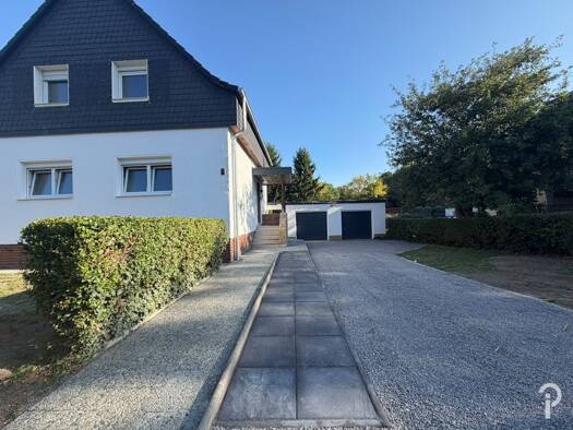 Einfamilienhaus zur Miete 2.000 € 5 Zimmer 112 m² 600 m² Grundstück Unterrath Stadtbezirk 6 40472