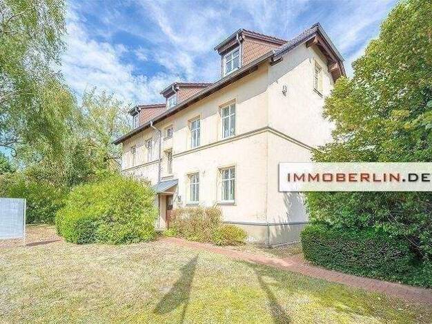 Mehrfamilienhaus zum Kauf als Kapitalanlage geeignet 999.000 € 4 Zimmer 385 m² 2.129 m² Grundstück Neuruppin 16816