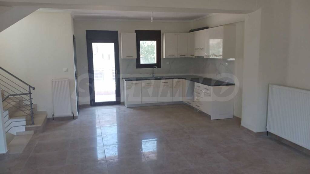 Reihenmittelhaus zum Kauf 245.000 € 165 m² Poligiros