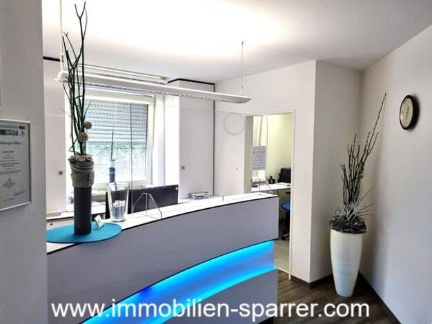 Praxisfläche zum Kauf 299.000 € 5 Zimmer 162,6 m² Bürofläche Weiden Weiden in der Oberpfalz 92637