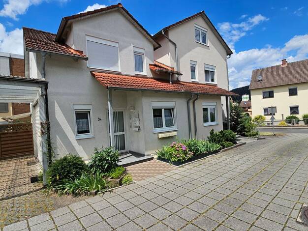 Haus zum Kauf 330.000 € 5 Zimmer 125 m² 221 m² Grundstück Erlenstraße 3B Bestenheid Wertheim 97877