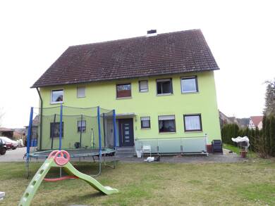 Mehrfamilienhaus zum Kauf 810.000 € 8 Zimmer 380 m² 1.100 m² Grundstück Bühlgasse 2 Aurau Büchenbach 91186