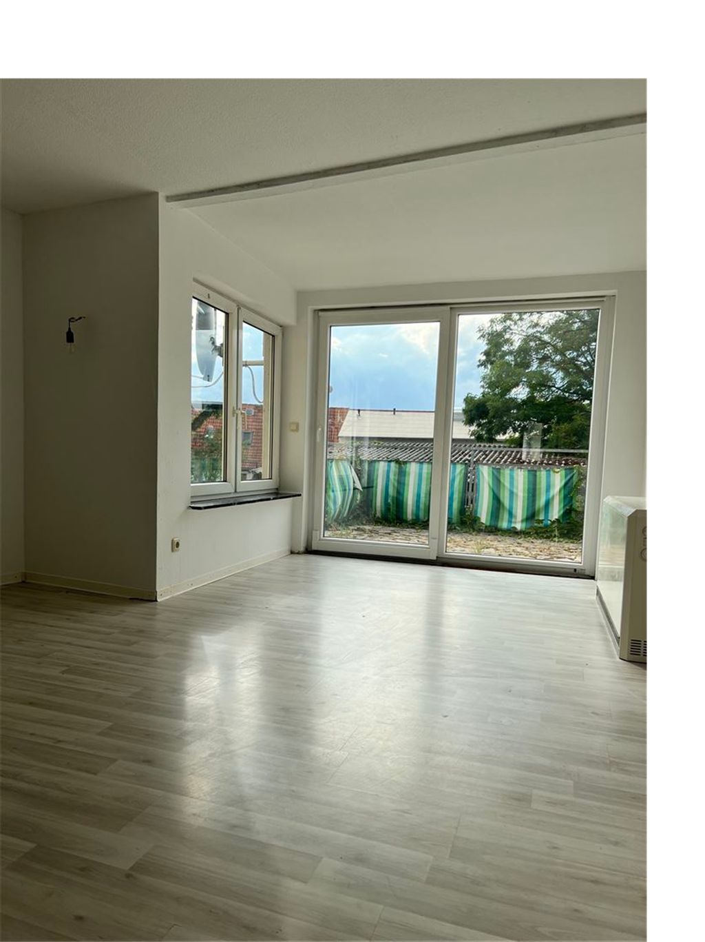 Reihenmittelhaus zum Kauf 192.000 € 6 Zimmer 110 m²<br/>Wohnfläche 117 m²<br/>Grundstück Blankenhain Blankenhain , Thür 99444