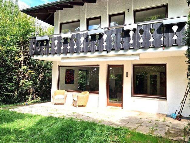 Doppelhaushälfte zur Miete 2.500 € 5 Zimmer 150 m² 325 m² Grundstück Pullach 82049