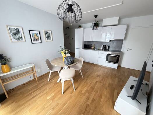Wohnung zur Miete 990 € 2 Zimmer 50,5 m² Wien 1210