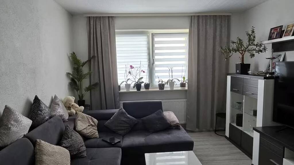 Wohnung zum Kauf 199.000 € 4 Zimmer 99,7 m² frei ab sofort Innenstadt Hof 95030