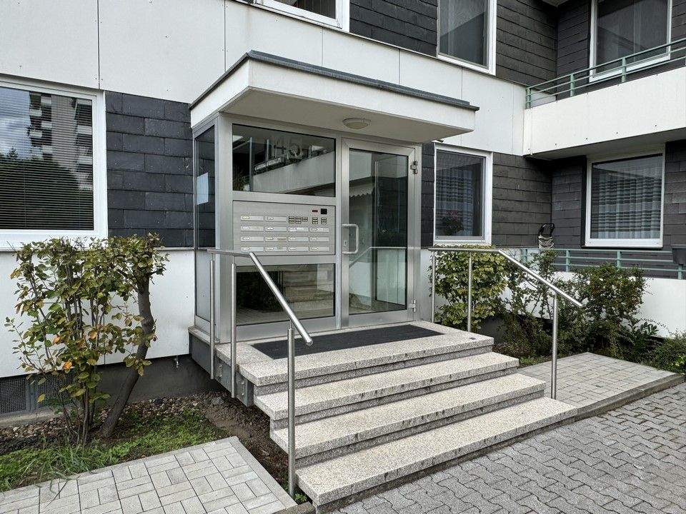 Immobilie in Hilden - Nur wenige Fußminuten vom Elbsee entfernt! Vermietete 3-Zi.-Wohnung mit TG-Stellplatz am Stadtrand von Hilden - Bild 2