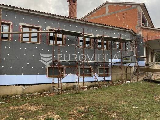 Villa zum Kauf - Erstbezug 590.000 € 10 Zimmer 600 m² Rovinjsko Selo Rovinj 52210