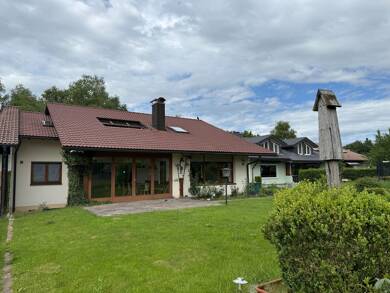 Einfamilienhaus zum Kauf 820.000 € 11 Zimmer 240 m² 701 m² Grundstück Neutrauchburg Isny im Allgäu 88316