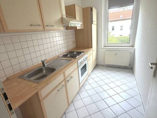 Wohnung zur Miete 350 € 2 Zimmer 48 m² Geschoss 2/4 frei ab sofort Altenburger Straße 23 Ostviertel Gera 07546