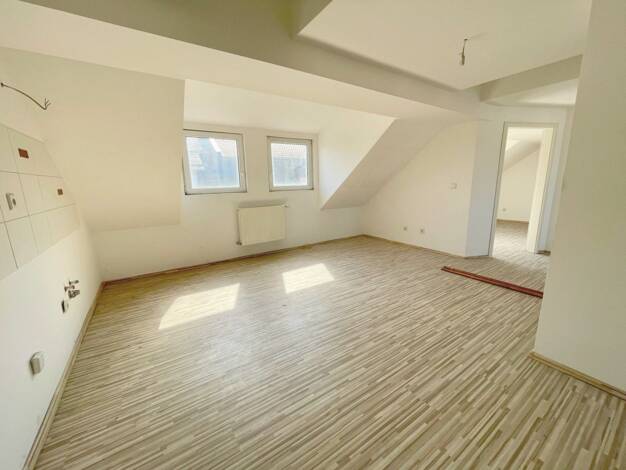 Wohnung zum Kauf 110.000 € 3 Zimmer 68,6 m² 4. Geschoss Gostenhof Altstadt und engere Innenstadt 90429