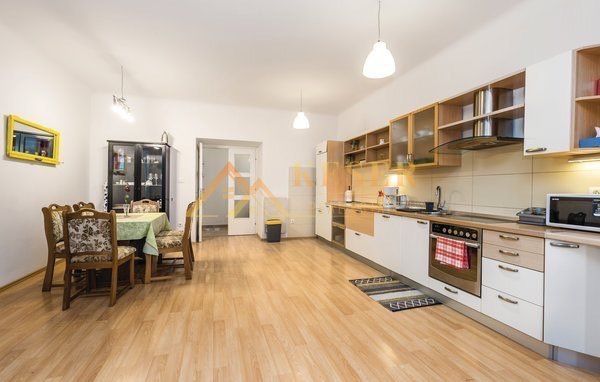 Wohnung zum Kauf 230.000 € 3 Zimmer 87 m²<br/>Wohnfläche Rijeka 51000