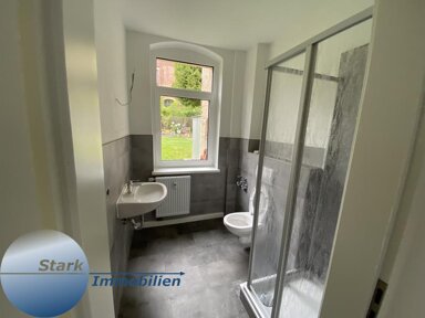 Wohnung zur Miete 300 € 2 Zimmer 40,3 m² 1. Geschoss frei ab sofort Dr.-Wilhelm-Külz-Str. 22 Falkenstein Falkenstein 08223