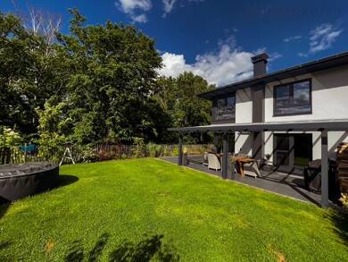 Doppelhaushälfte zum Kauf 650.000 € 5 Zimmer 130 m² 418 m² Grundstück frei ab 01.10.2025 Innenstadt Radevormwald 42477