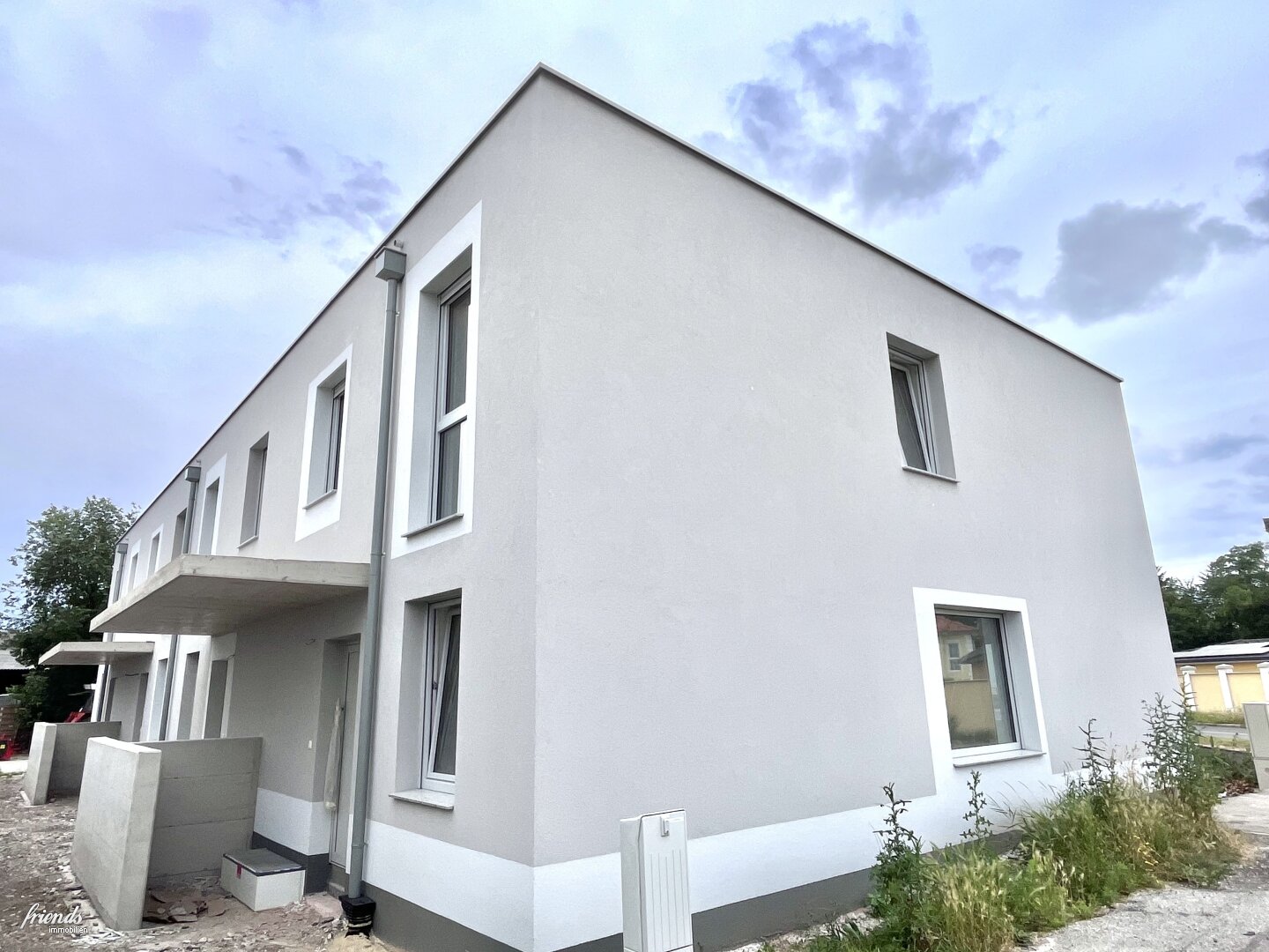 Reihenendhaus zur Miete 1.430,61 € 4 Zimmer 104,8 m²<br/>Wohnfläche 134,6 m²<br/>Grundstück ab sofort<br/>Verfügbarkeit Bahnstraße Tattendorf 2523