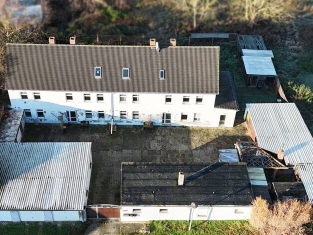 Mehrfamilienhaus zum Kauf 219.000 € 10 Zimmer 400 m² 1.181 m² Grundstück Osterweddingen 39171