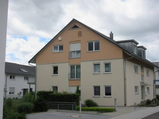Wohnung zur Miete 940 € 3 Zimmer 80 m² Geschoss 1/2 Steißlingen 78256