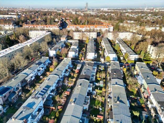 Reihenmittelhaus zum Kauf 399.000 € 4 Zimmer 96,3 m² 153 m² Grundstück frei ab sofort Britz Berlin 12359