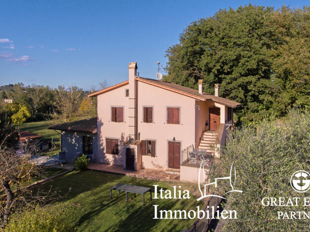 Bauernhaus zum Kauf 500.000 € 12 Zimmer 193 m² 5.000 m² Grundstück Sarteano 53047