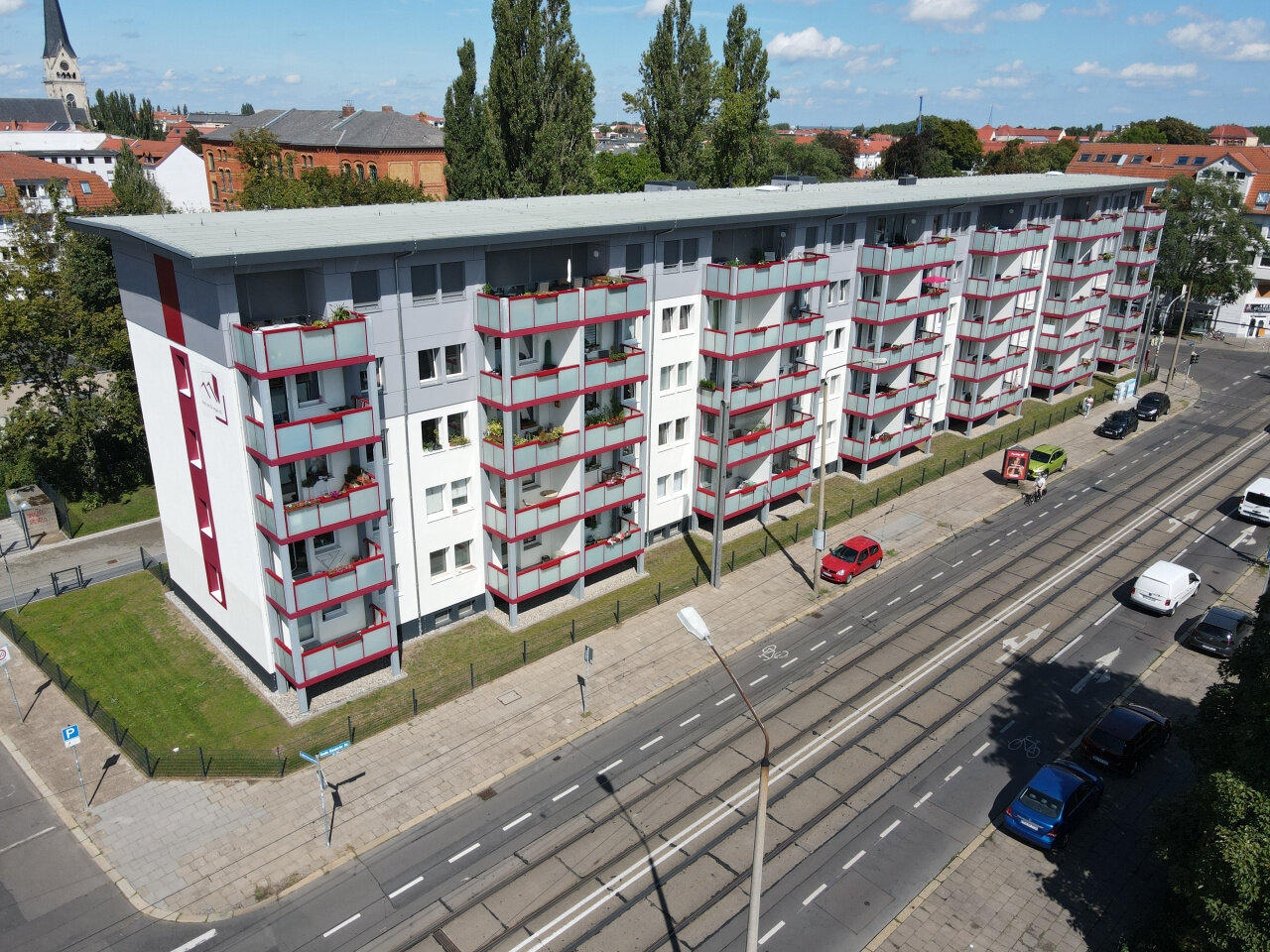 Wohnung zur Miete 378 € 2 Zimmer 49,6 m²<br/>Wohnfläche 1.<br/>Geschoss Große Diesdorfer Straße 33b St. Pauli / Alexander-Puschkin-Straße Magdeburg 39108