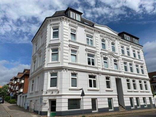 Wohnung zur Miete 824 € 3 Zimmer 82,4 m² frei ab 01.03.2026 Friesische Straße 68 Friesischer Berg Flensburg 24937