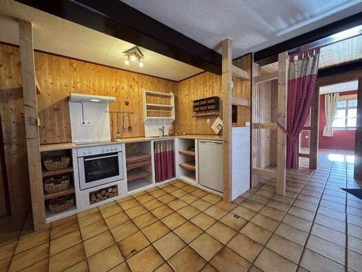 Wohnung zur Miete 675 € 2,5 Zimmer 74 m² Heideck 91180