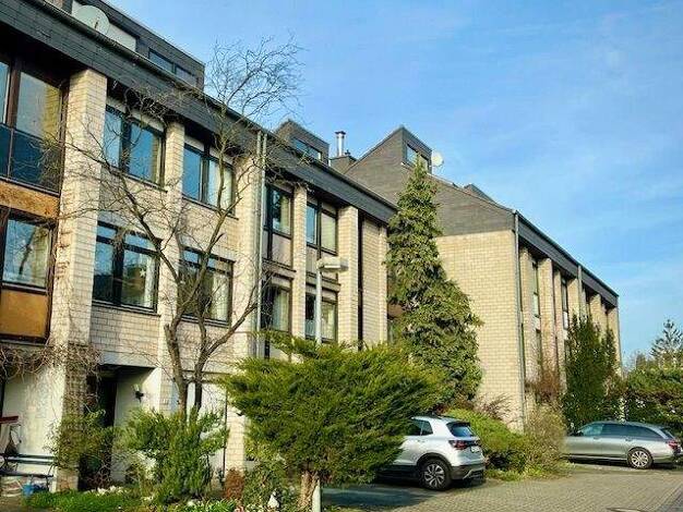 Reihenmittelhaus zum Kauf 410.000 € 6,5 Zimmer 200 m² 220 m² Grundstück Auerberg Bonn 53117