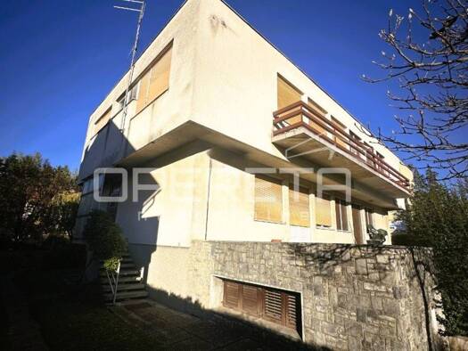 Haus zum Kauf 300.000 € 5 Zimmer 144 m² Varaždin