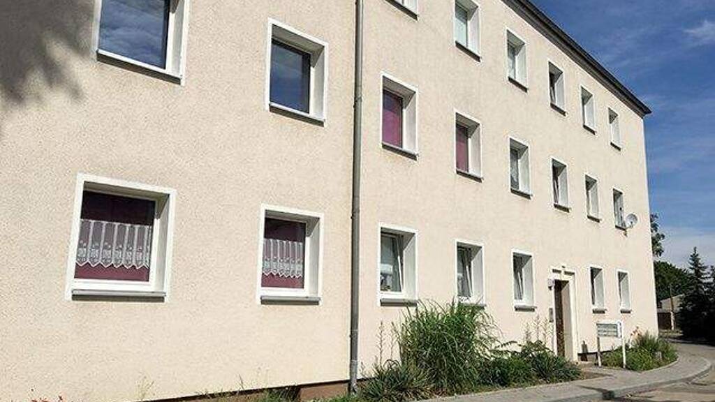 Wohnung zur Miete 415 € 3 Zimmer 65,8 m² 2. Geschoss Goetheweg 13 Bad Dürrenberg 06231