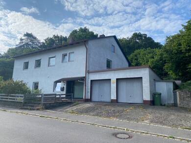 Mehrfamilienhaus zum Kauf 389.000 € 7 Zimmer 218,7 m² 1.562 m² Grundstück Nittendorf Nittendorf 93152