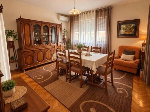 Haus zum Kauf 437.000 € 7 Zimmer 852 m² Đakovo Đakovo 31400