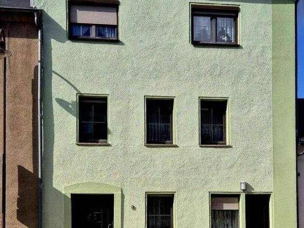 Reihenendhaus zum Kauf 39.900 € 6 Zimmer 126 m² 276 m² Grundstück Gefell 07926