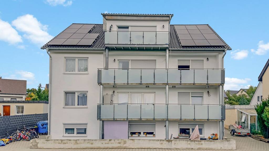 Mehrfamilienhaus zum Kauf 874.900 € 16 Zimmer 334 m² 905 m² Grundstück frei ab sofort Marktoffingen 86748