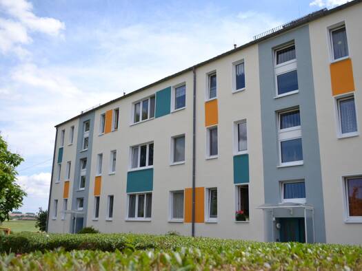 Wohnung zur Miete 395 € 3 Zimmer 56,4 m² 2. Geschoss Damaschkestraße 13 Großröhrsdorf 01900