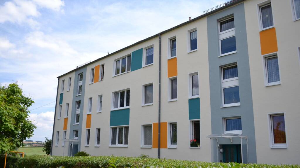 Wohnung zur Miete 395 € 3 Zimmer 56,4 m² 2. Geschoss Damaschkestraße 13 Großröhrsdorf 01900